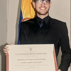 Graduando Daniel Felipe Pérez Peña